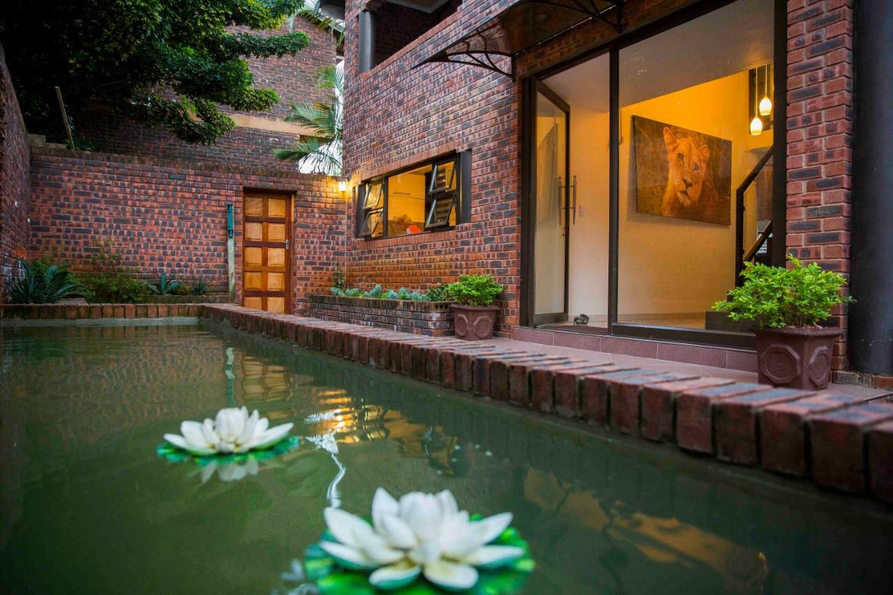 Palmwood Guesthouse Amanzimtoti Exterior foto